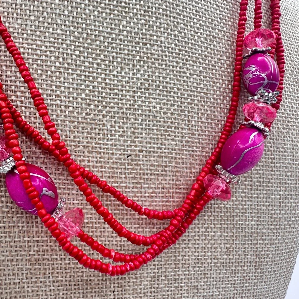 Vintage Y2K Silver Tone Multi Strand Red & Pink Beaded Necklace Jewelry